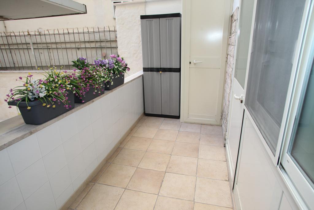 Due Passi Dal Borgo Antico Apartment Bari Exterior photo